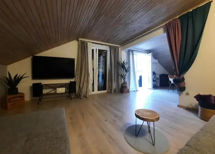 Апартаменти Katarina