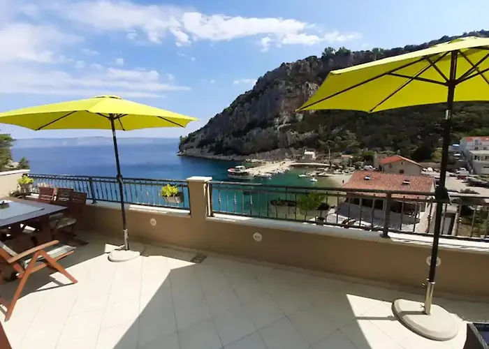 Апартаменти Katarina *